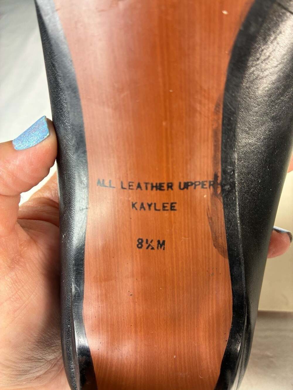Etienne Aigner Black Leather Classic Minimalist Pointed Toe Heels Size 8.5 M - Picture 8 of 9